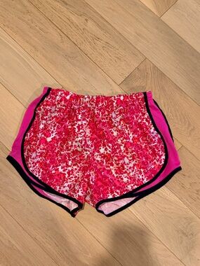 Nike Pink & Black Printed Athletic Shorts size Medium in excellent condition